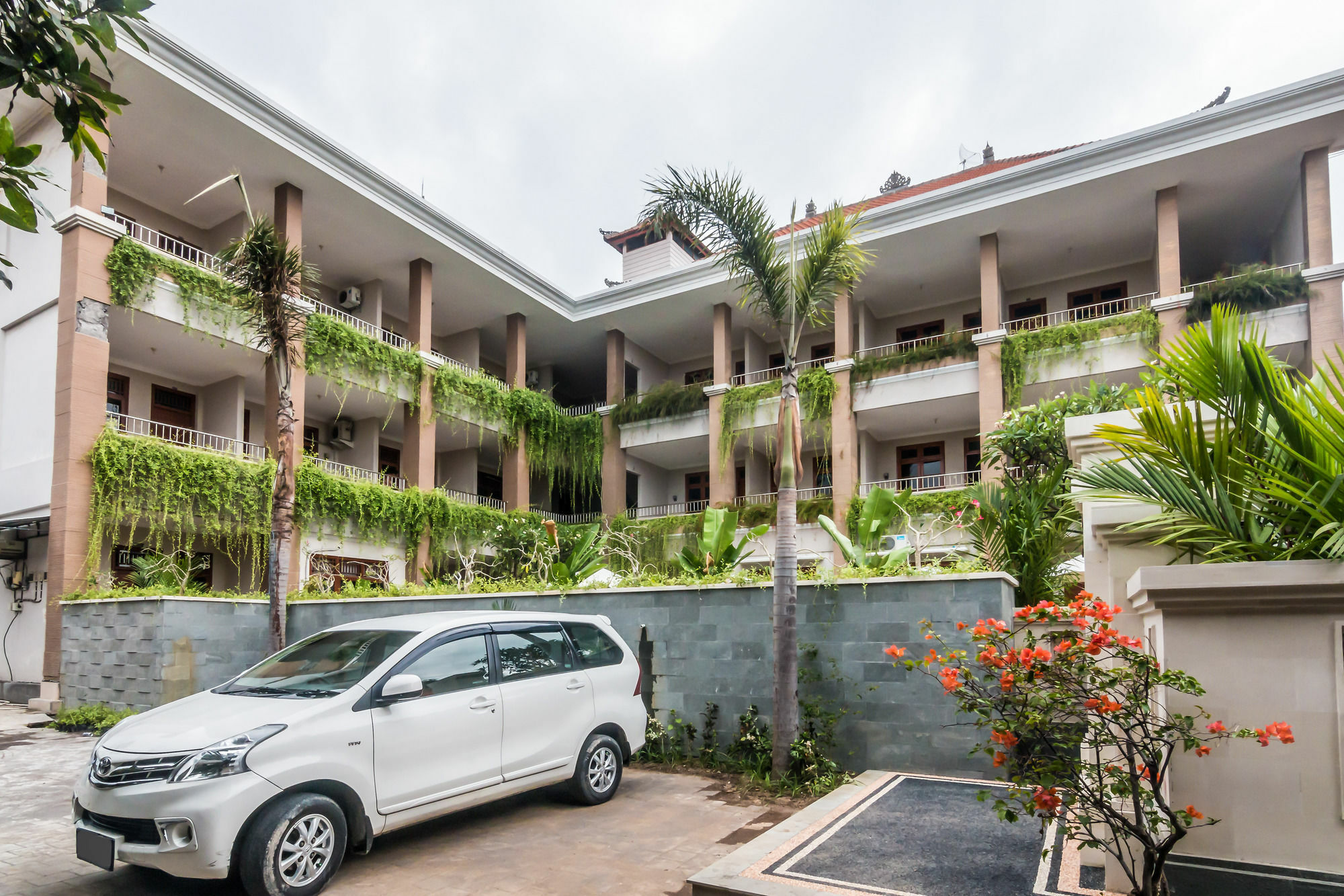 Zen Rooms Basic Kuta Kubu Anyar Kuta Lombok Exterior foto