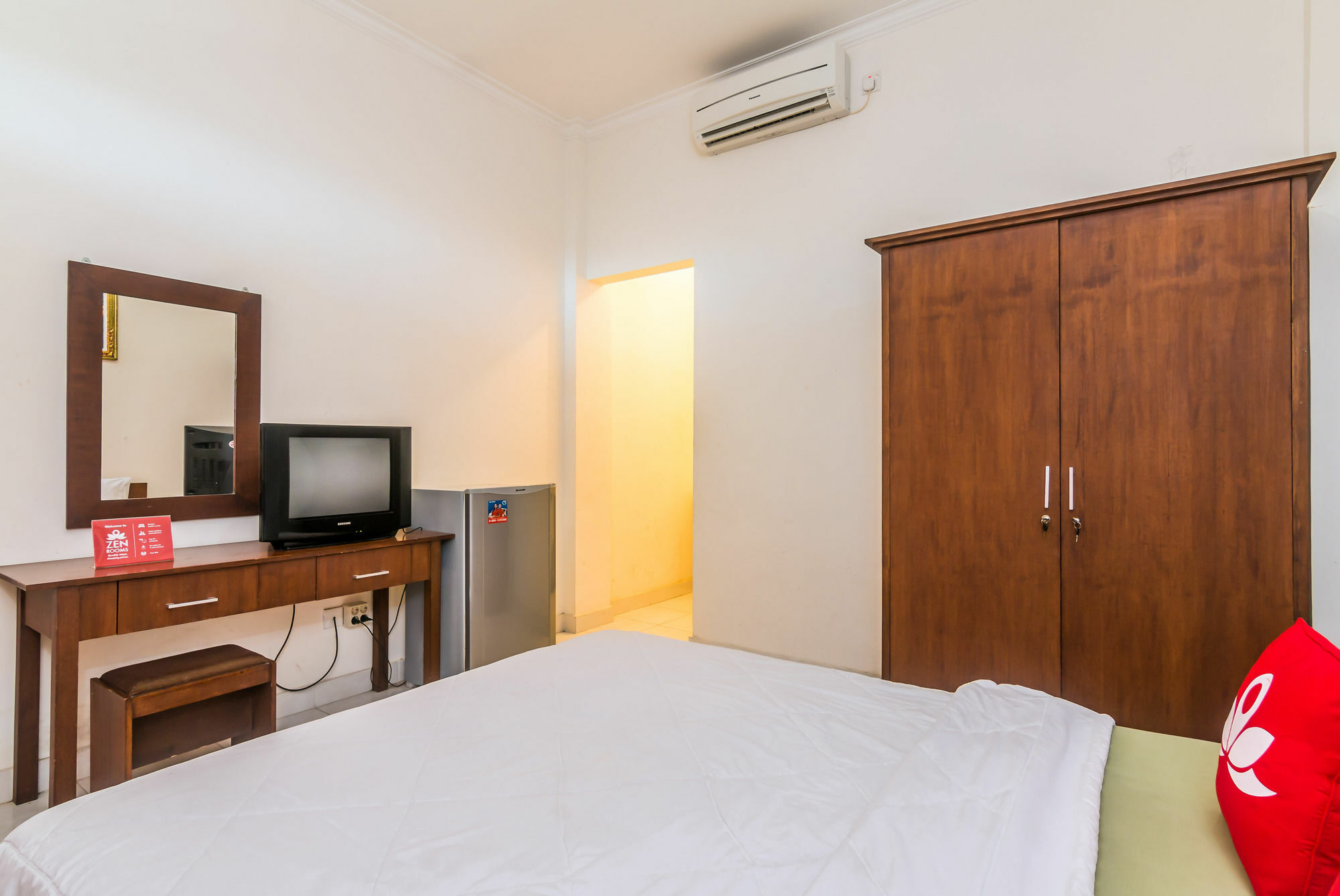 Zen Rooms Basic Kuta Kubu Anyar Kuta Lombok Exterior foto